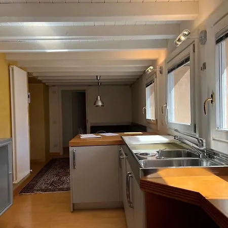 Lägenhet Elegant Penthouse With Roof Terrace Udine